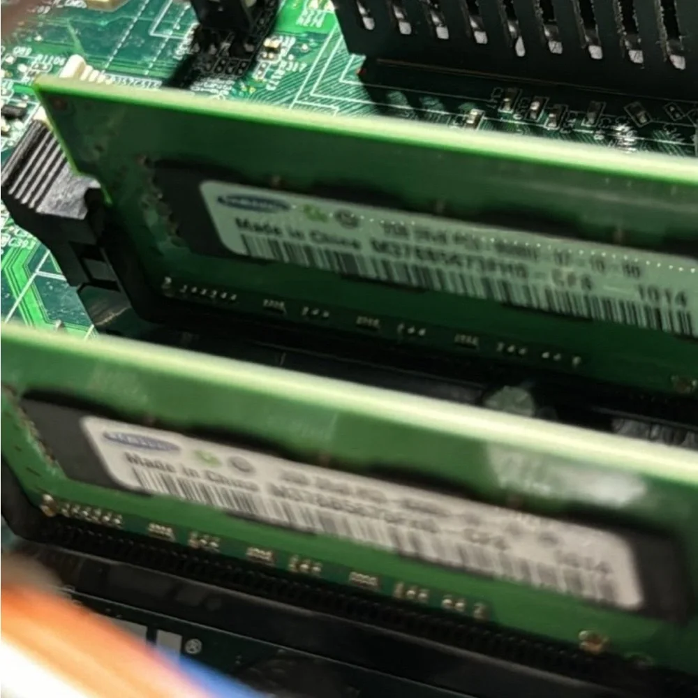 Dell Inspiron 560 motherboard w/ Core 2 Duo E7500 & 4GB RAM combo